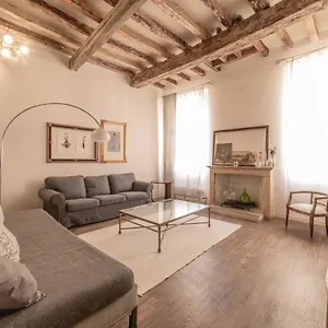 Apartamento Casa Sangiacomo Quattro, Módena