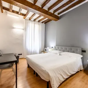 Appart hôtel Emilia