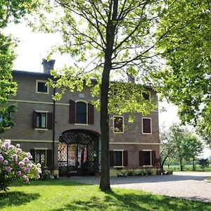 Bed & Breakfast Le Noci Di Feo, Modena