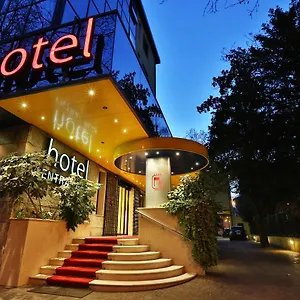 4* 酒店 摩德纳中央公园酒店